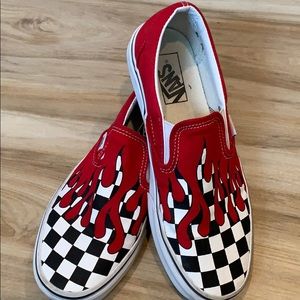 Slip on Fire 🔥 Vans